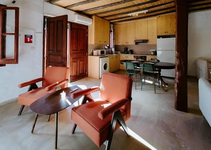 Lägenhet Rustic Elegance In *